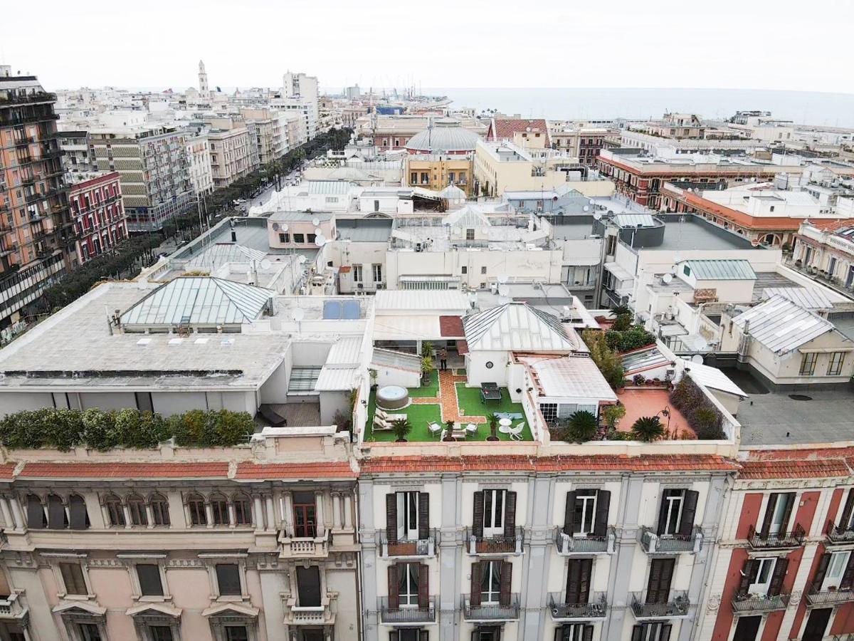 Apulialux Private 100Mq Rooftop Oasis W Jacuzzi Apartamento Bari Exterior foto