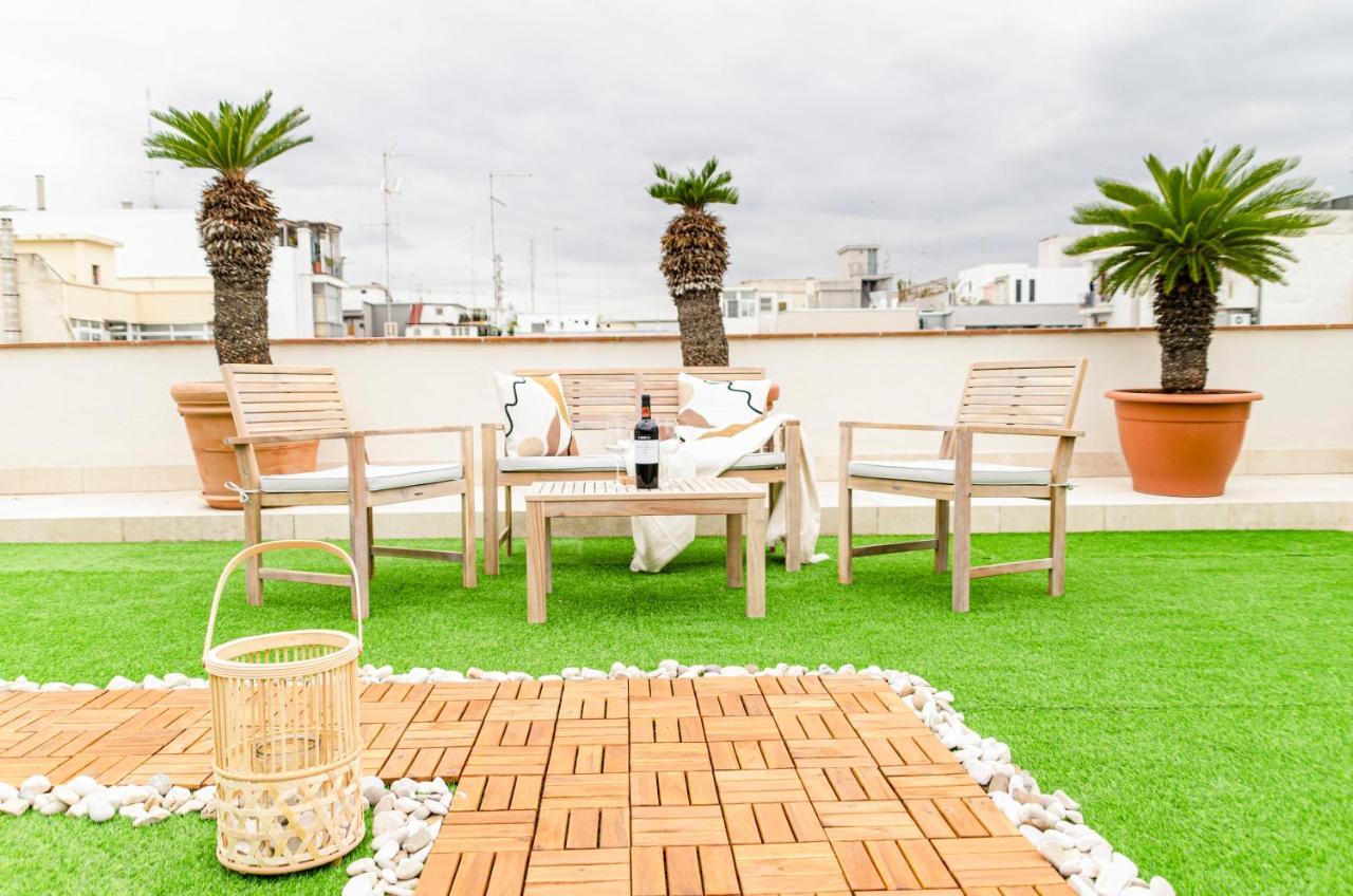 Apulialux Private 100Mq Rooftop Oasis W Jacuzzi Apartamento Bari Exterior foto