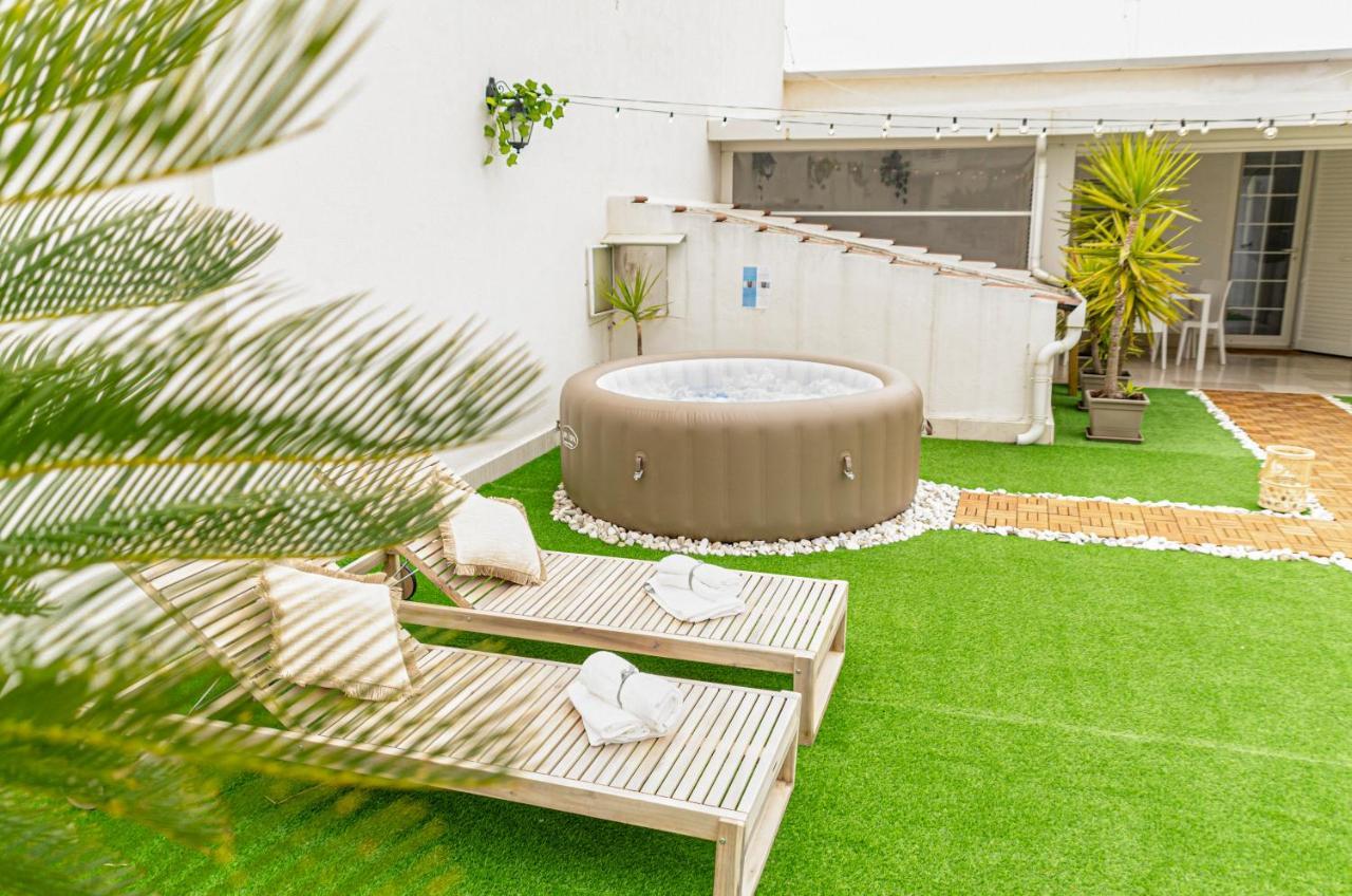 Apulialux Private 100Mq Rooftop Oasis W Jacuzzi Apartamento Bari Exterior foto