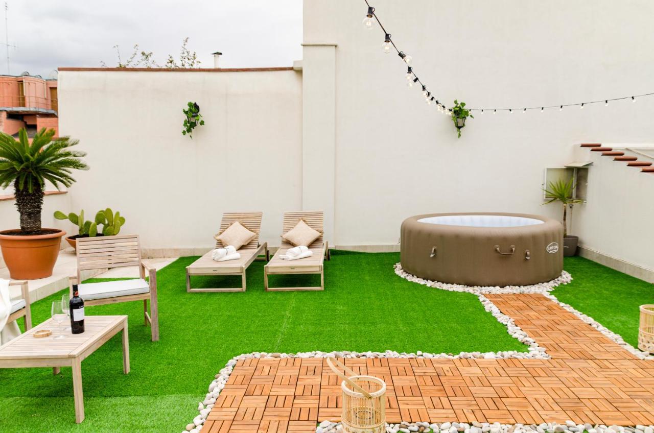 Apulialux Private 100Mq Rooftop Oasis W Jacuzzi Apartamento Bari Exterior foto