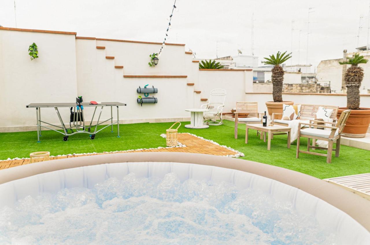 Apulialux Private 100Mq Rooftop Oasis W Jacuzzi Apartamento Bari Exterior foto